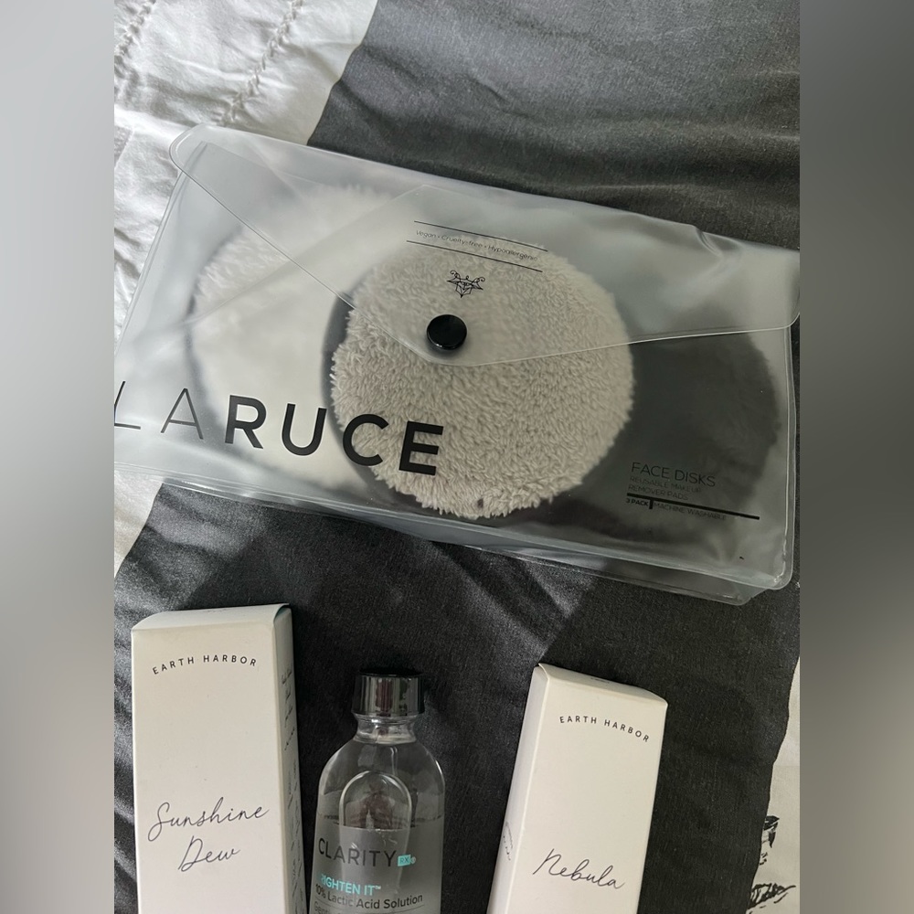 Boxy Charm Box - Picture 5 of 5